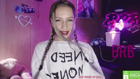 Alice  online show from October 9, 12:49 am