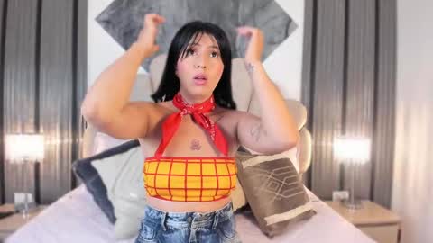 Danna  online show from October 4, 11:30 am