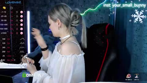 Molly online show from December 21, 3:24 am