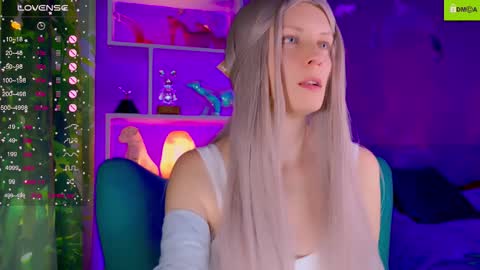 your_spring online show from November 9, 10:12 pm