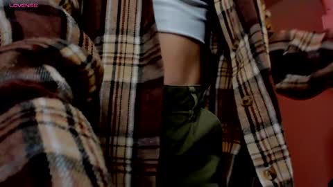 Anikka online show from October 11, 8:01 pm