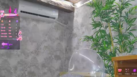 Anna online show from October 9, 7:08 pm