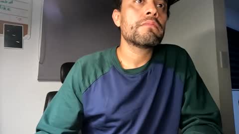 yourcandyboy69 online show from December 24, 2:32 am