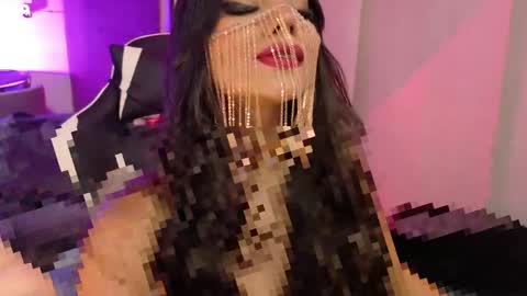 Selena online show from April 8, 12:02 am