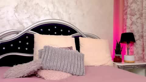 Alicia online show from November 5, 11:18 pm