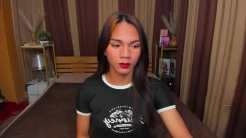 NEW HUGECOCK online show from April 24, 10:39 am