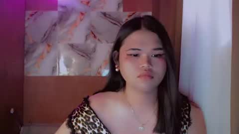 Jessica online show from April 9, 6:19 am