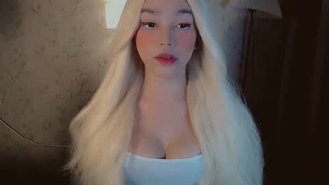 maureen love you online show from October 27, 1:05 am