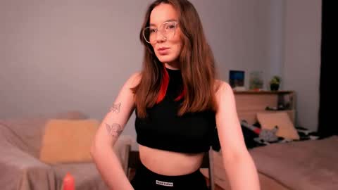 Chloe online show from February 16, 5:15 am