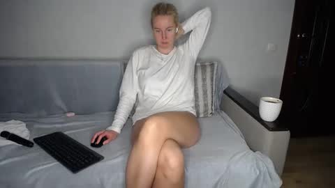 Iamyourdream online show from January 29, 4:41 pm