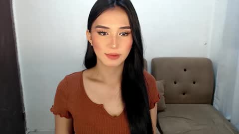 Snapshot of yourhottinglatisha chatting on September 16, 4:48 am trisha online show from September 16, 4:48 am