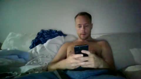 Snapshot of yourlove8523 chatting on September 26, 8:00 am yourlove8523 online show from September 26, 8:00 am