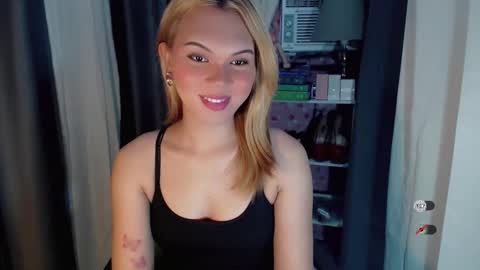 KYLIE MORE online show from April 4, 4:19 am