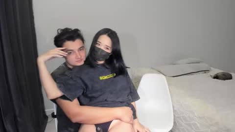 AJ online show from October 18, 2:54 pm