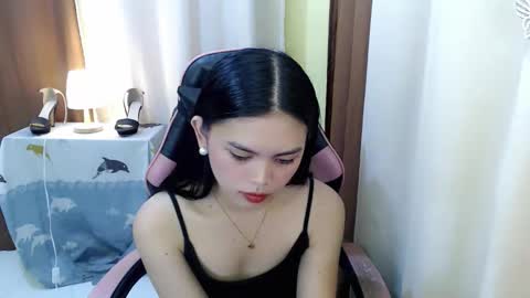 Snapshot of yourlovelytranspinay chatting on September 20, 3:31 am your lovely Dina online show from September 20, 3:31 am