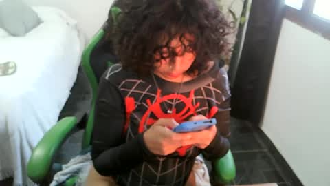 Serena online show from September 25, 9:33 pm