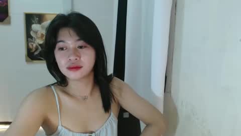 Snapshot of yourprettytrish chatting on February 5, 10:11 pm Trish online show from February 5, 10:11 pm