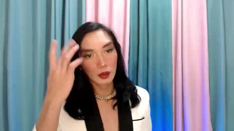 QueenLuci online show from November 26, 3:09 pm