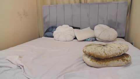 yours_jasmin online show from February 4, 6:17 pm