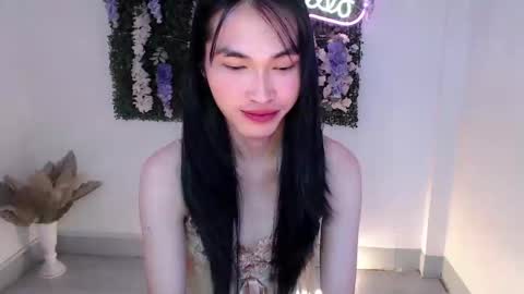    online show from February 27, 11:04 pm