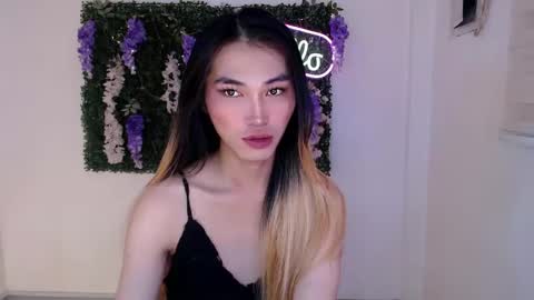    online show from February 11, 11:44 pm