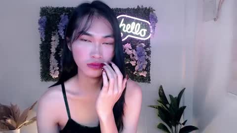    online show from March 12, 10:50 pm