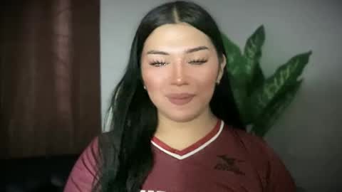 yoursexytowngirl online show from February 3, 8:40 am