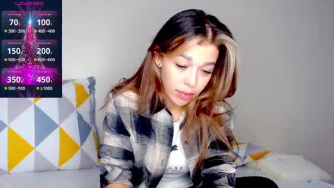 yoursoul_mila online show from January 12, 11:28 am