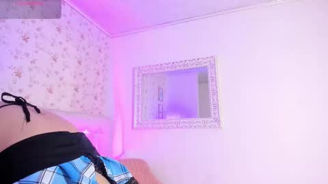    online show from December 1, 12:03 pm