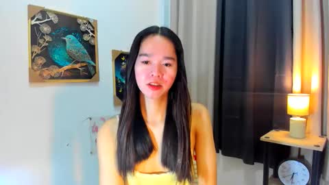 yourtinybunny online show from May 9, 11:38 am