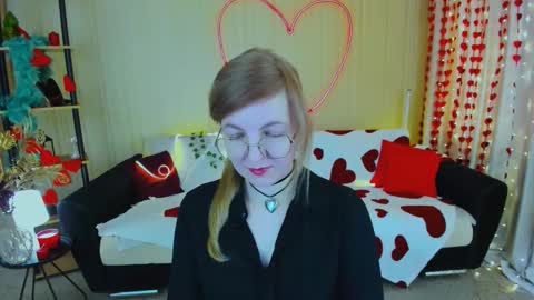 Alice online show from February 26, 12:19 pm