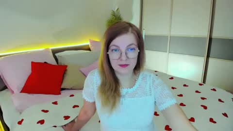 Alice online show from March 8, 11:14 am