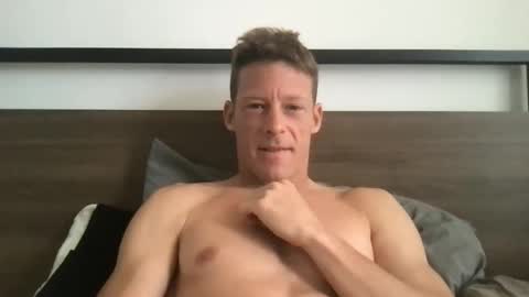 yoyoyo1221 online show from February 28, 2:04 am