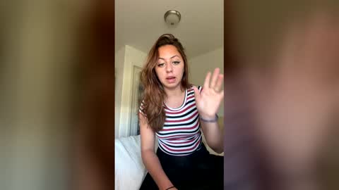 ysaneedscash online show from April 23, 9:16 pm