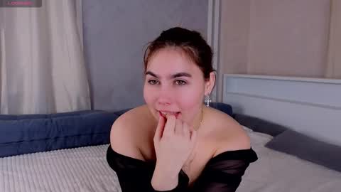 Amy Novak online show from December 3, 12:50 pm