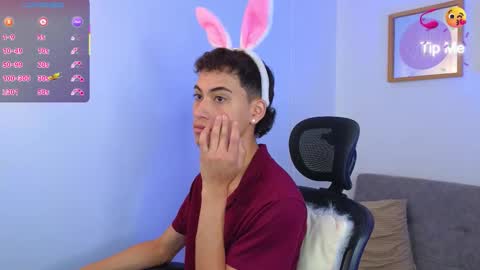 yulian_vasquez online show from September 26, 1:08 pm