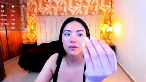 yumeko_michael online show from May 14, 5:00 pm