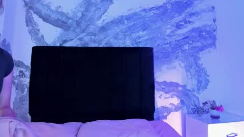 Yume online show from March 27, 7:59 pm