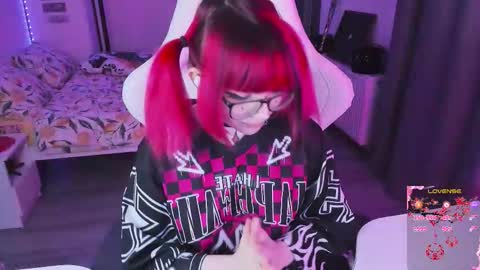 Yumi 3 online show from March 13, 6:55 pm