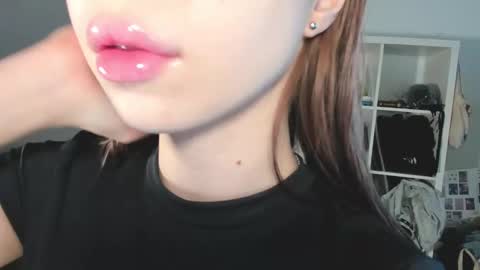 Snapshot of yumm__ chatting on February 27, 8:35 am Im away next stream September 10 at 1400 Moscow time online show from February 27, 8:35 am