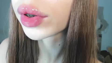Snapshot of yumm__ chatting on January 13, 7:11 am Im away next stream September 10 at 1400 Moscow time online show from January 13, 7:11 am