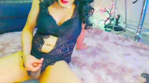 Snapshot of yummy1a chatting on December 20, 1:58 am Yummy online show from December 20, 1:58 am