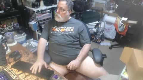 yummyflguy online show from June 8, 5:25 pm