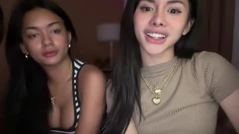 Snapshot of yummyrenalyn chatting on March 3, 7:17 pm Goddes Renalyn online show from March 3, 7:17 pm