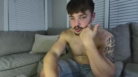 yungbul1 online show from November 25, 4:22 am