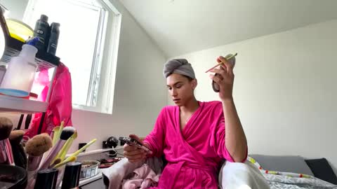 BbyTSSLut online show from October 3, 10:29 pm