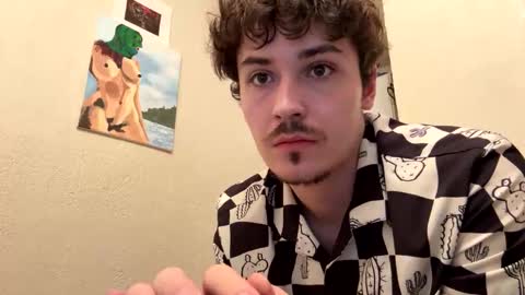 yungstudbev online show from November 22, 1:48 am