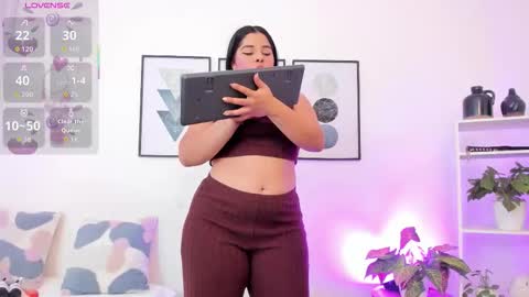 Yunna online show from November 20, 12:04 pm