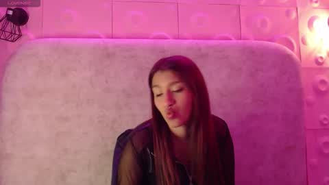 YUYIS online show from January 8, 12:33 pm