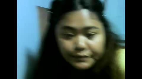 hi i am YvanVan online show from January 13, 12:41 am